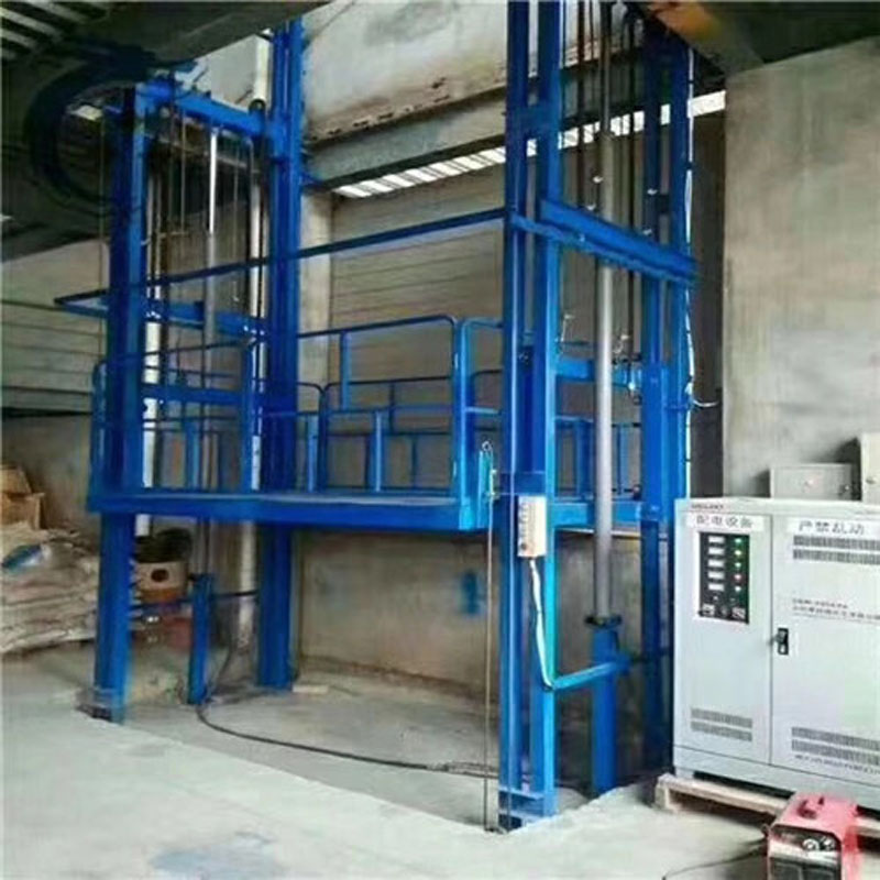 導軌式升降貨梯中鋼絲繩的維護方法？