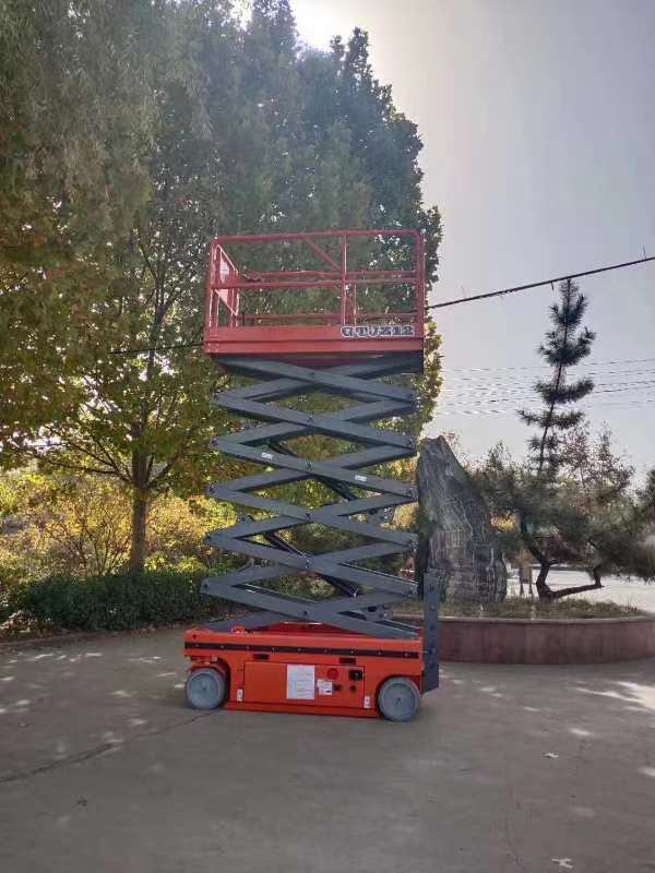 造成鋁合金式升降機出現(xiàn)噪音變大的因素有哪些?